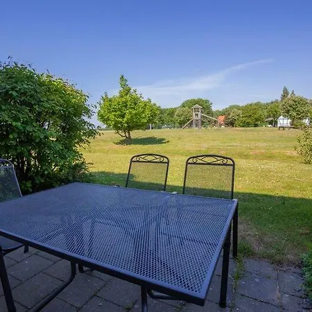 شقة Feriendorf Rugana - Komfortplus Mit 2 Schlafzimmern Und Terrasse D06 درانسكي